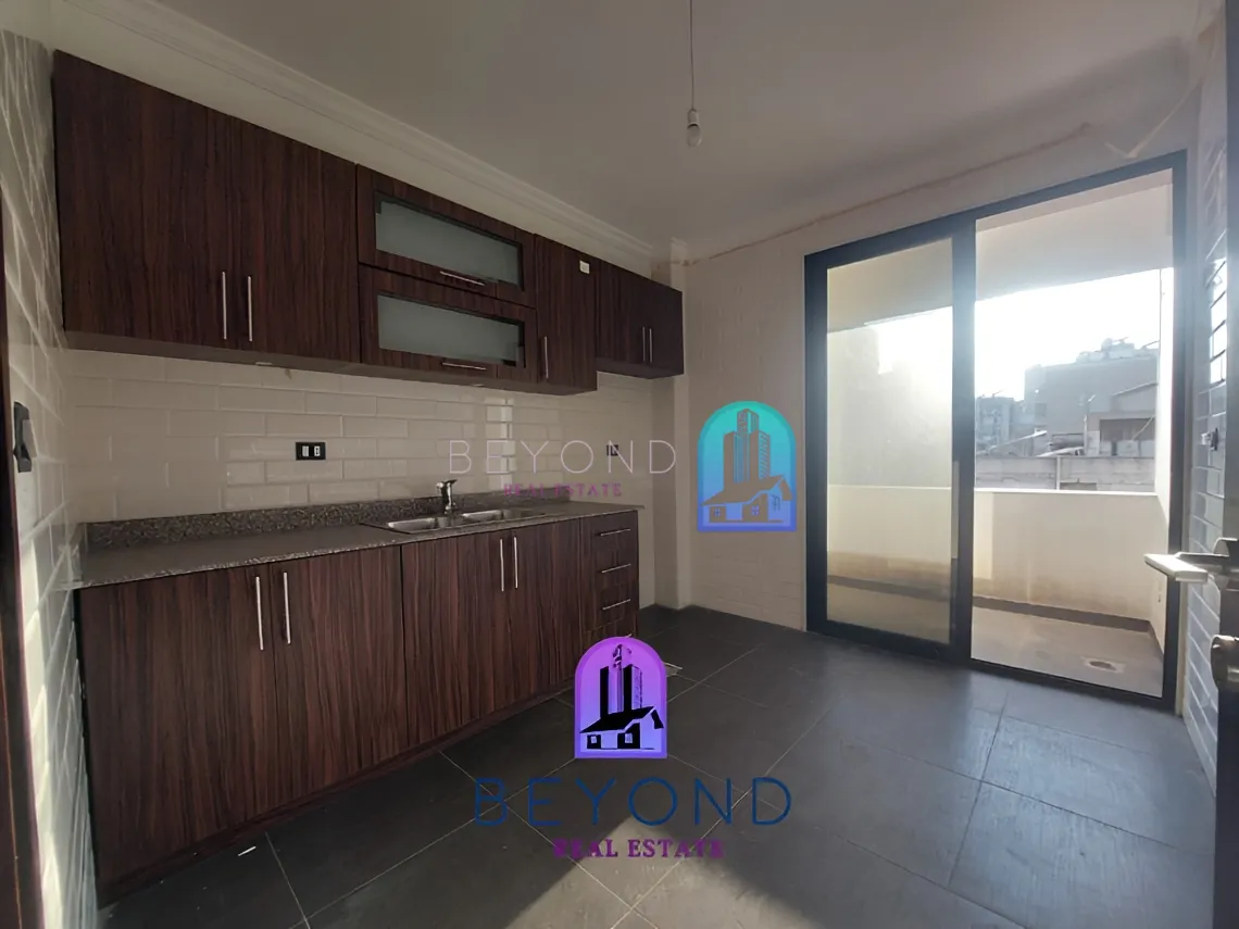 Apartment for sale in Bourj Abi Haydar, Beirut, Lebanon - 3 bed, 4 bath