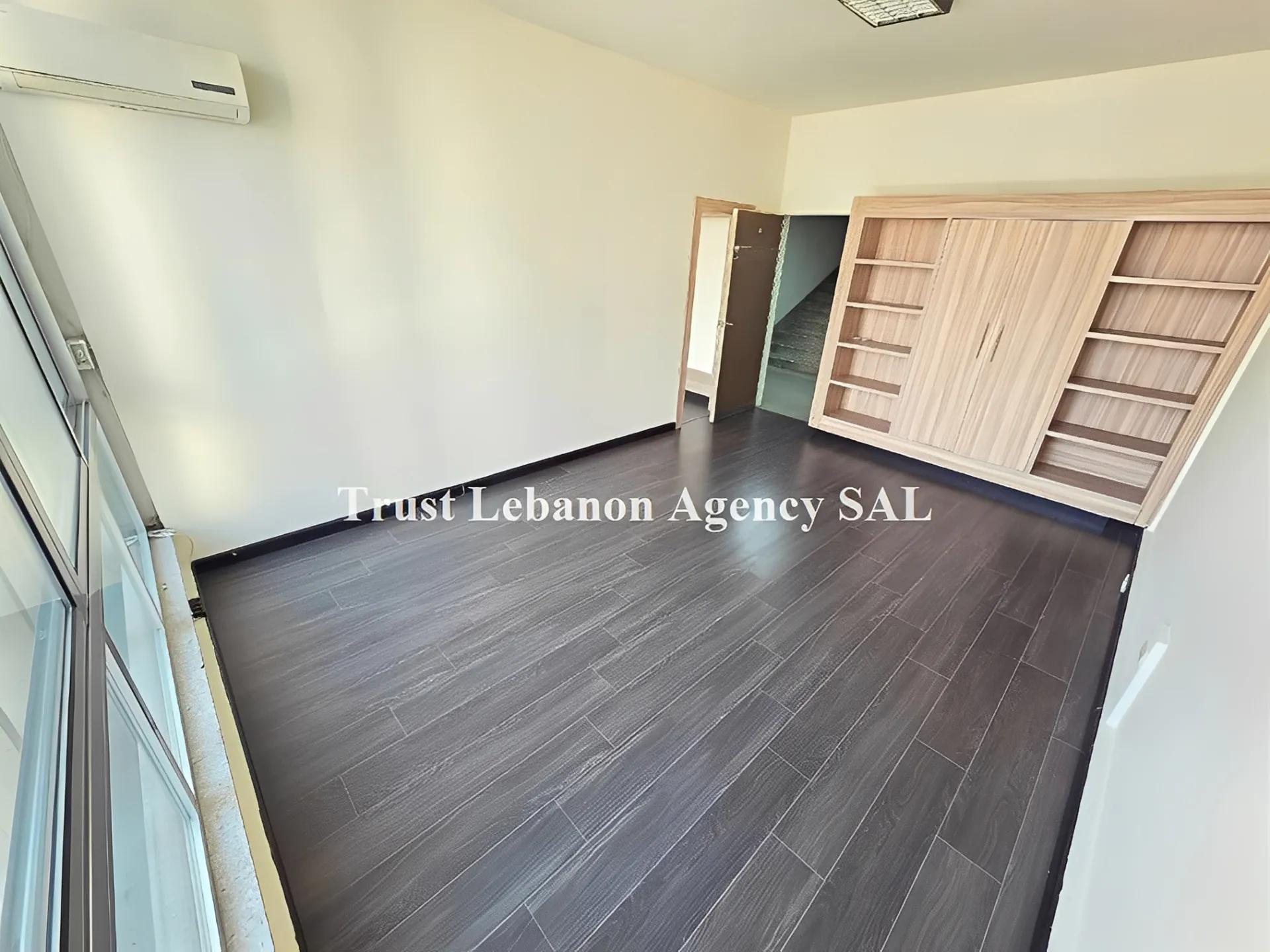 Office For Rent in Metn, Horsh Tabet