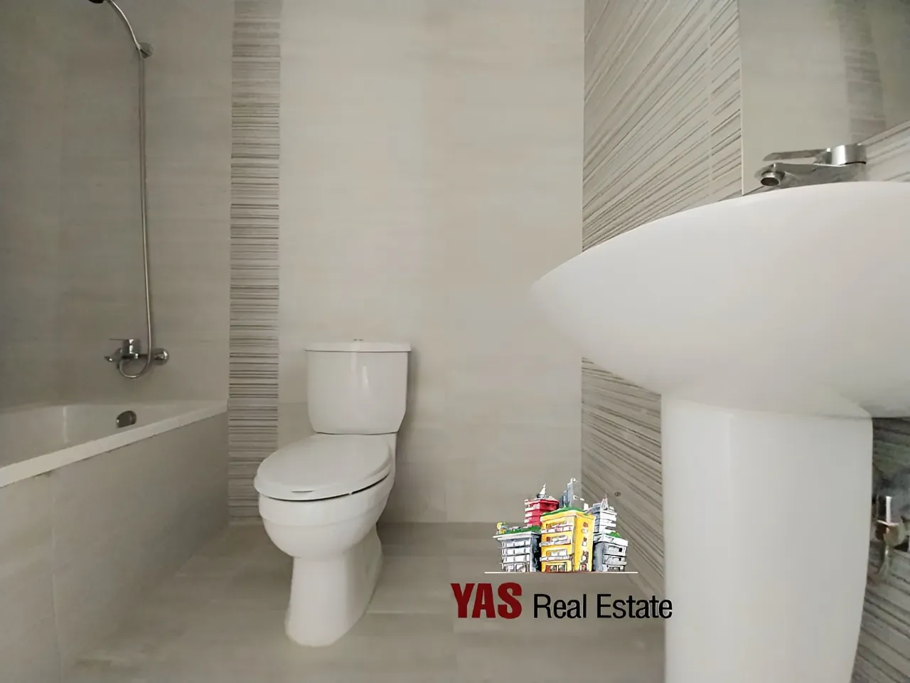 Apartment for Rent in Ballouneh - 3 bed, 4 bath