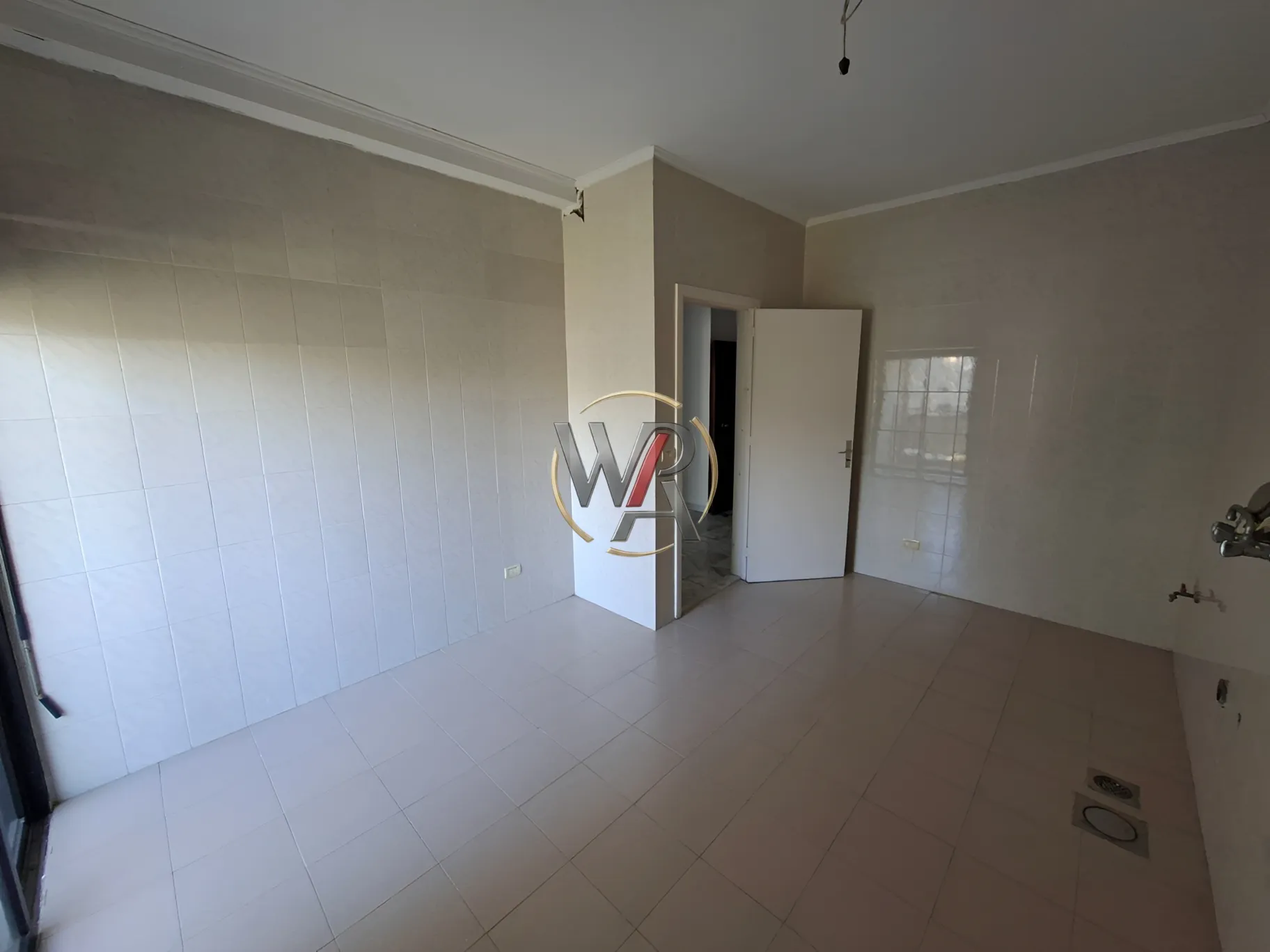 Apartment for sale in Aaoukar, Lebanon