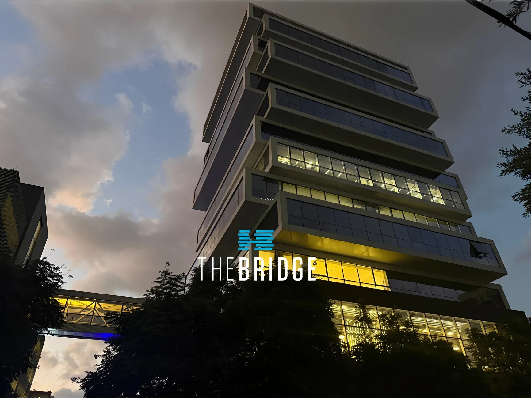 Office for rent in Sin El Fil