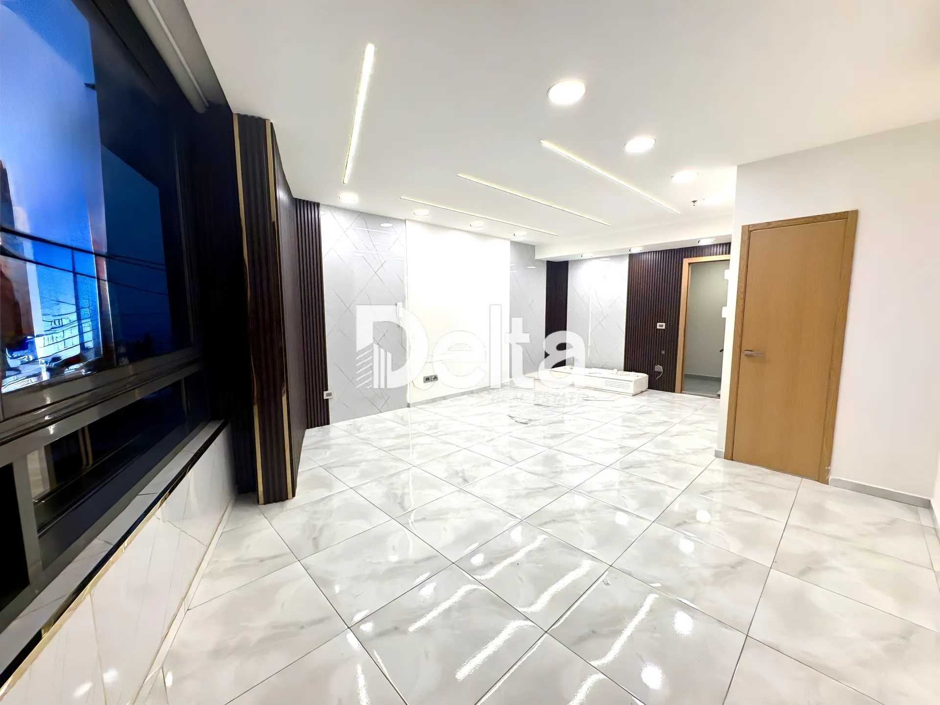 Office for rent in Mar Elias