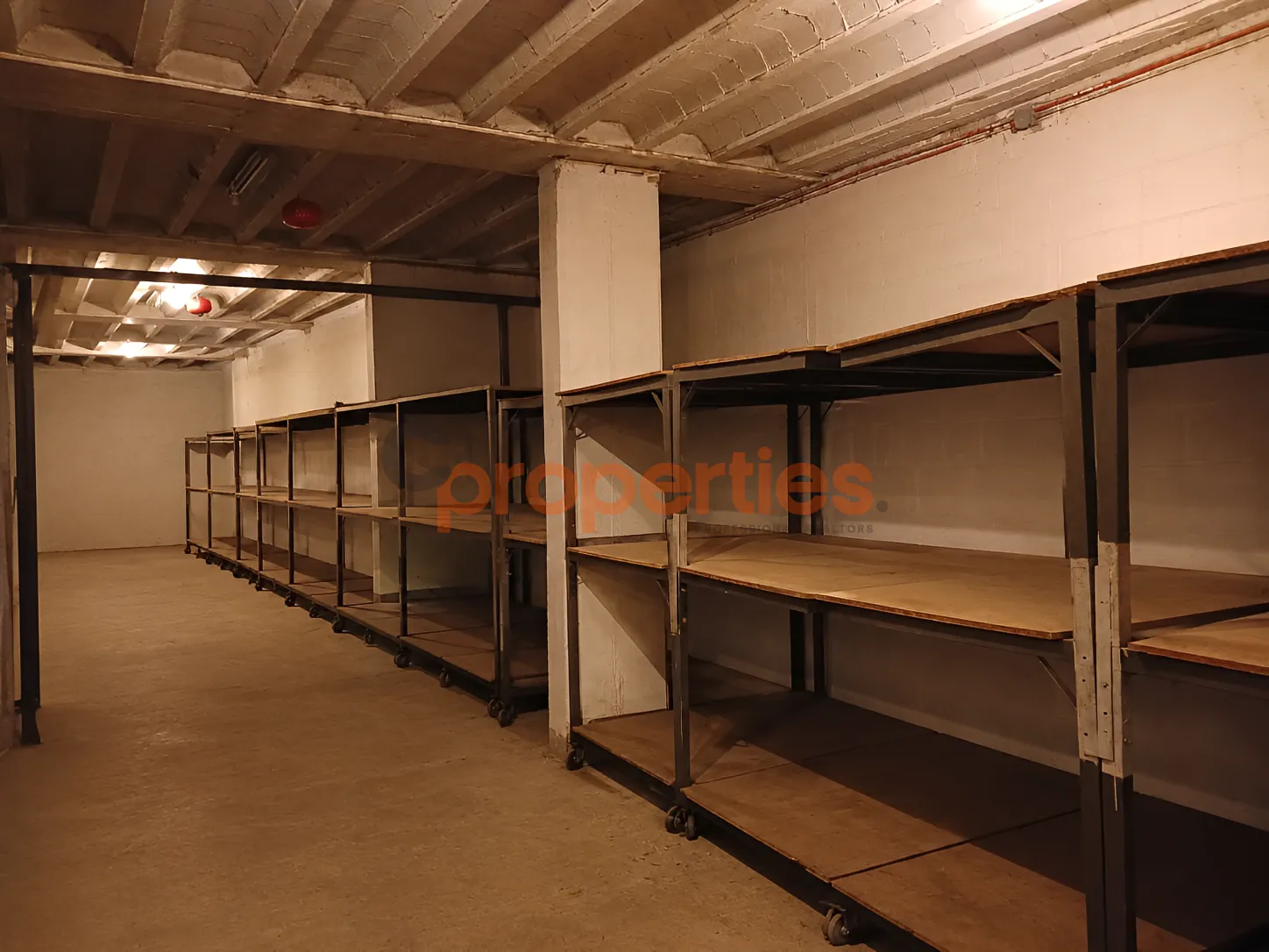 Warehouse for Rent in Mansourieh