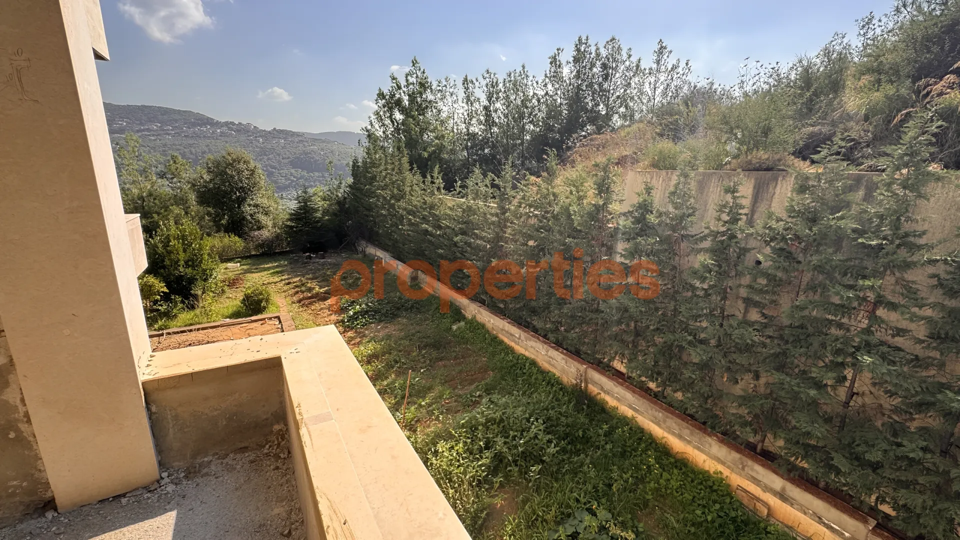 Apartment for Sale in Baabdat