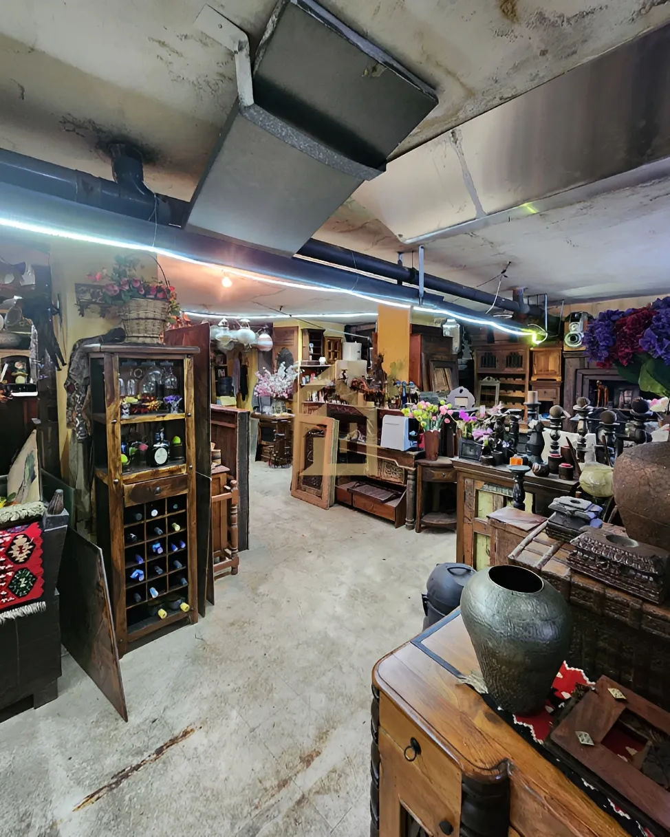 Warehouse for sale in New Rawda, Beirut, Lebanon