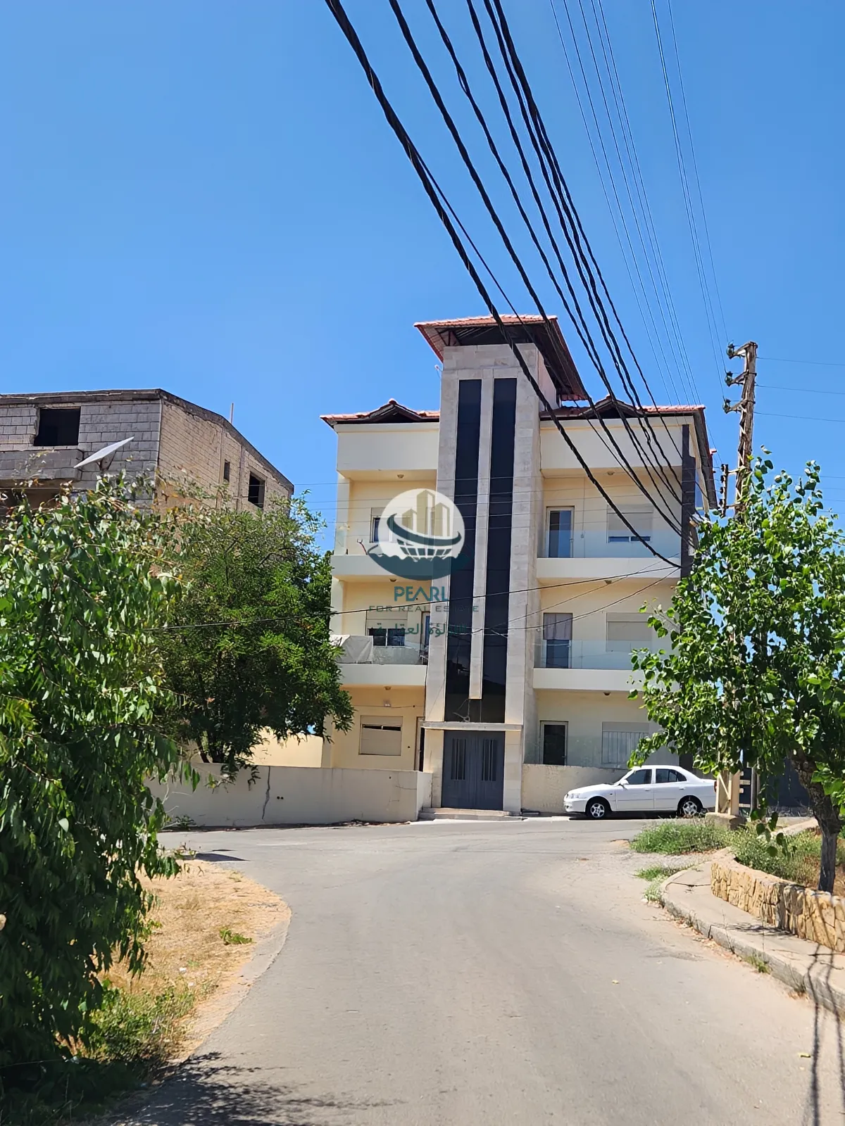 Commercial Building for sale in Bhamdoun
