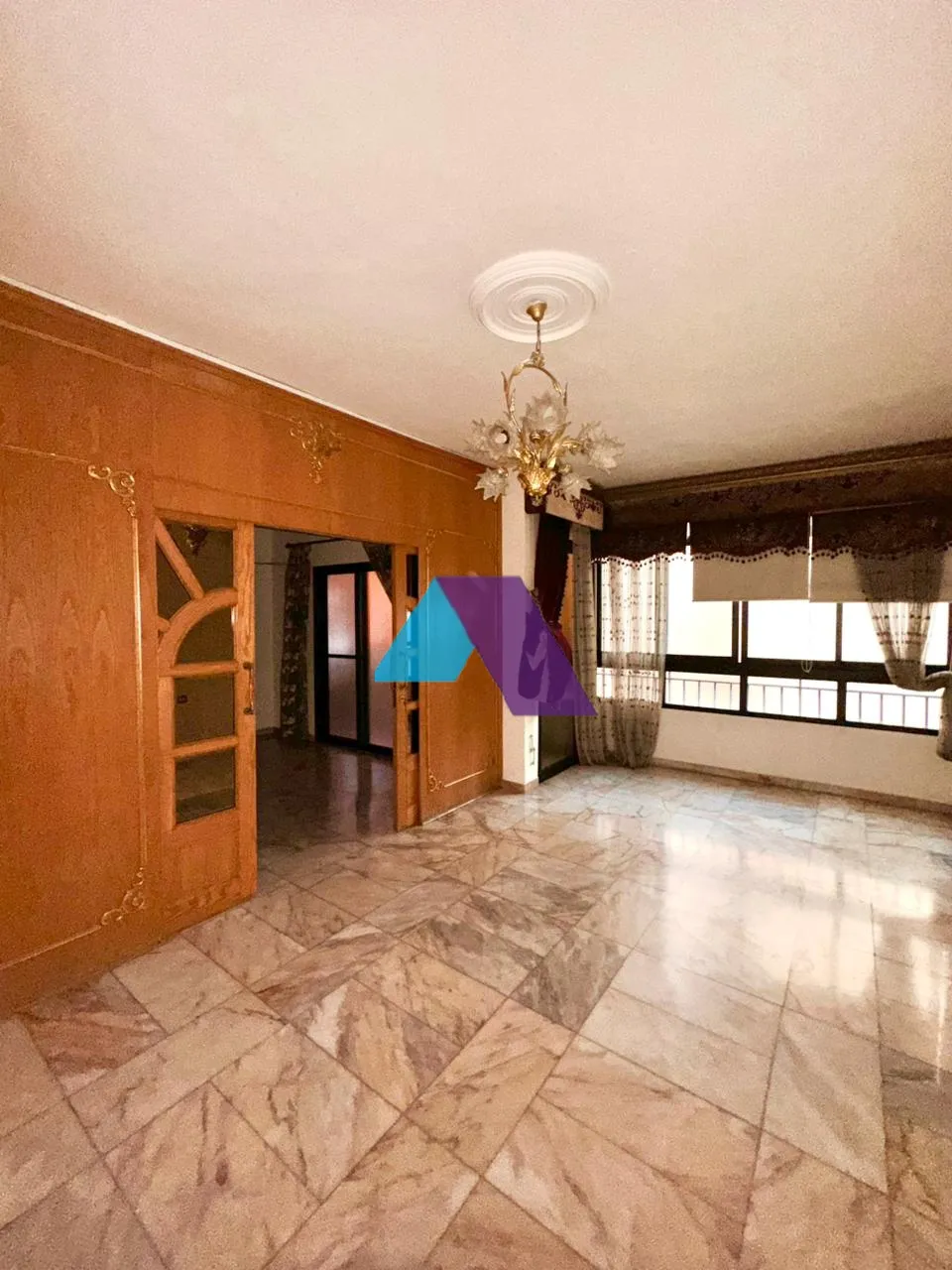 Apartment for Sale in Basta El Tahta