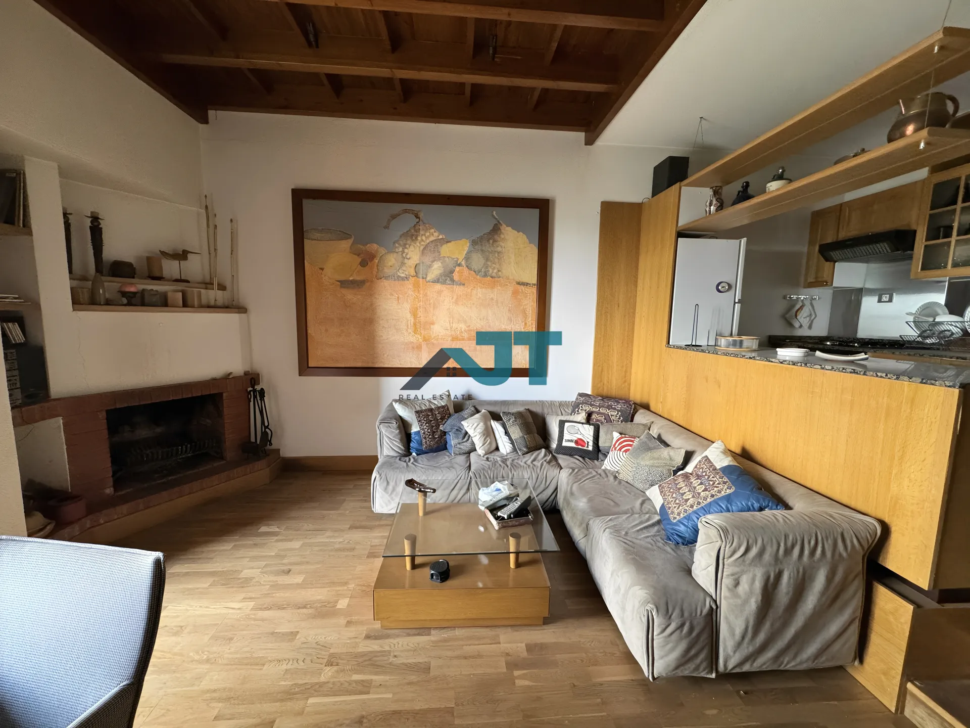 Apartment for Sale in Kfardebian