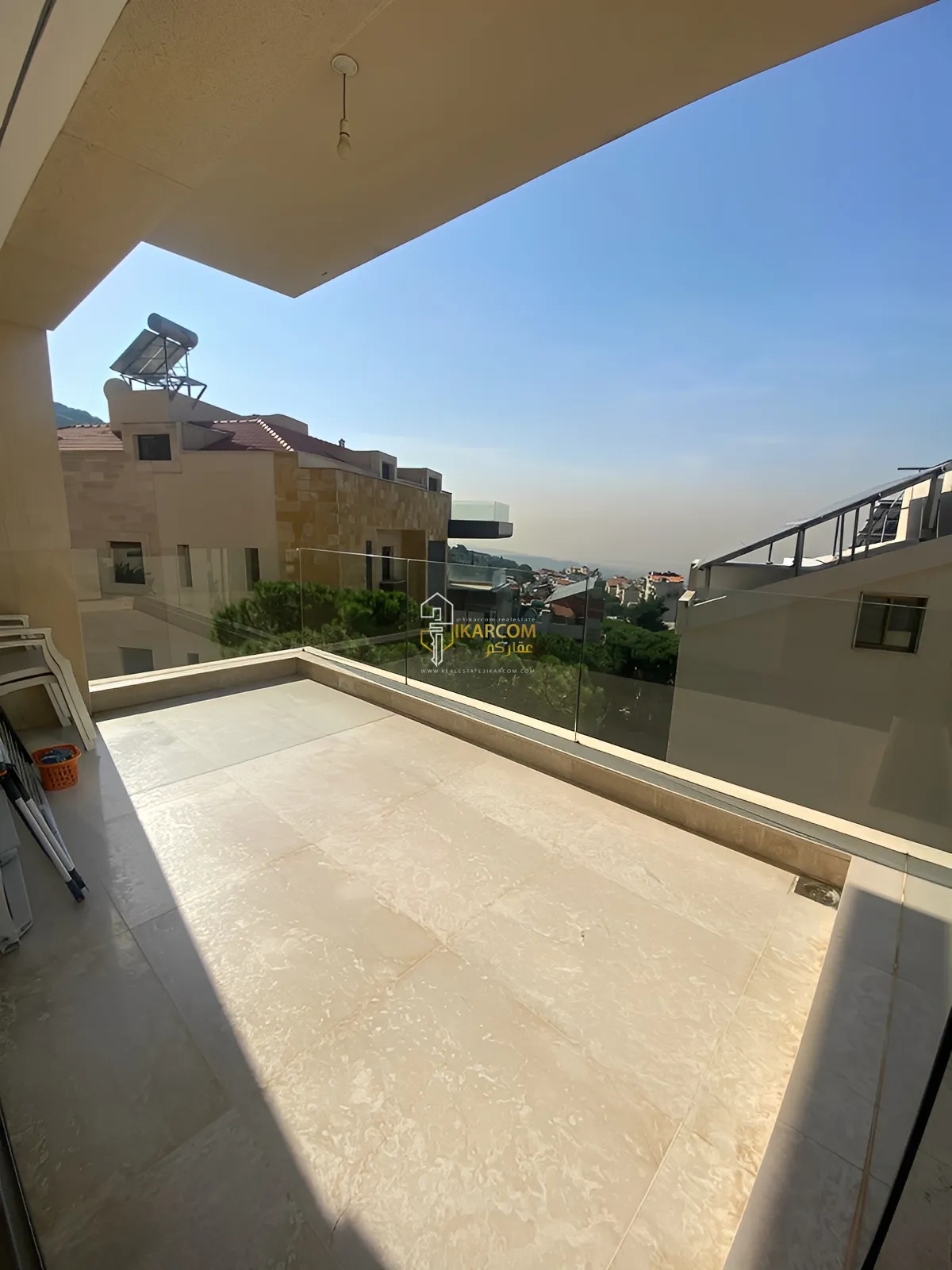 Apartment for Sale in Ain Saade - 3 bed, 5 bath