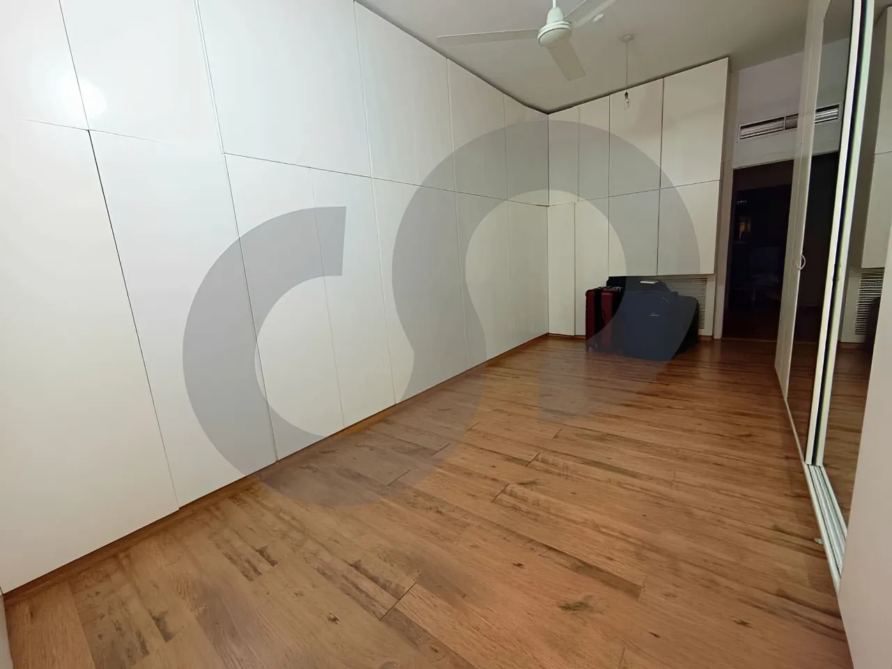 Apartment for Sale in Ain Saadeh - 5 bed, 5 bath