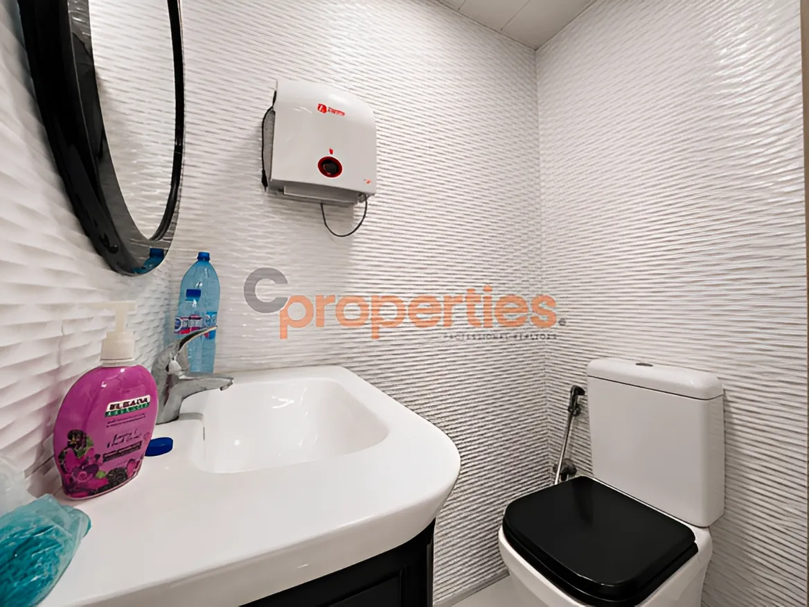 Shop for Rent in Hamra
