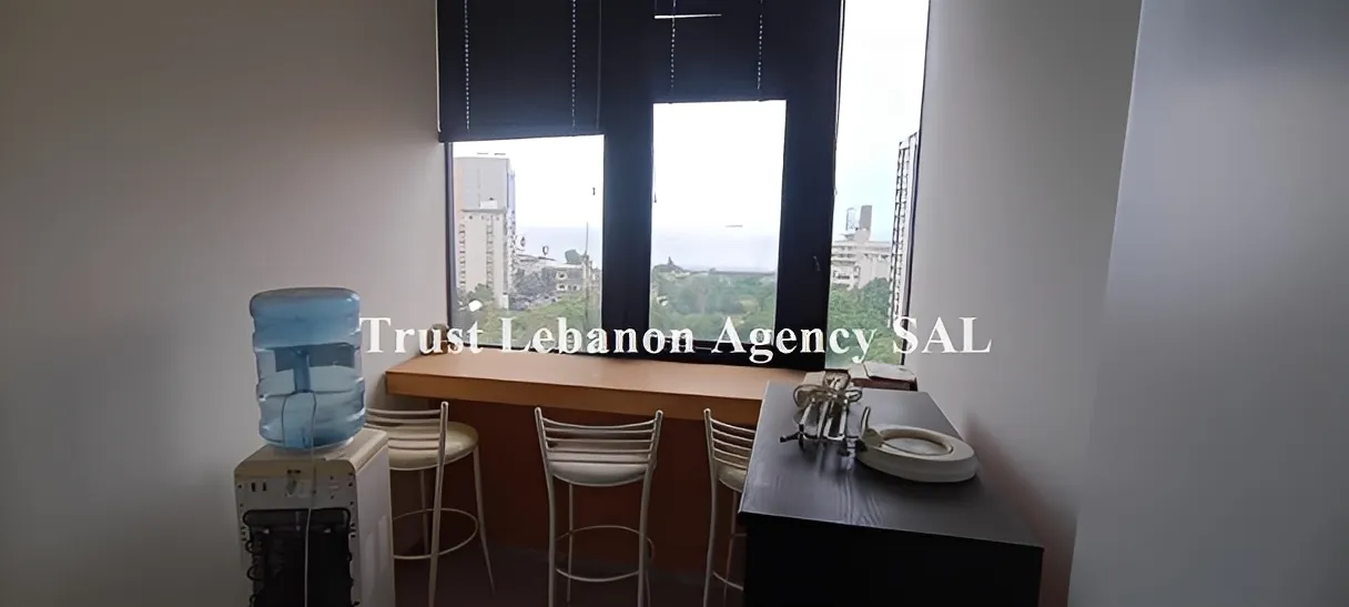 Office for rent in Metn, Antelias