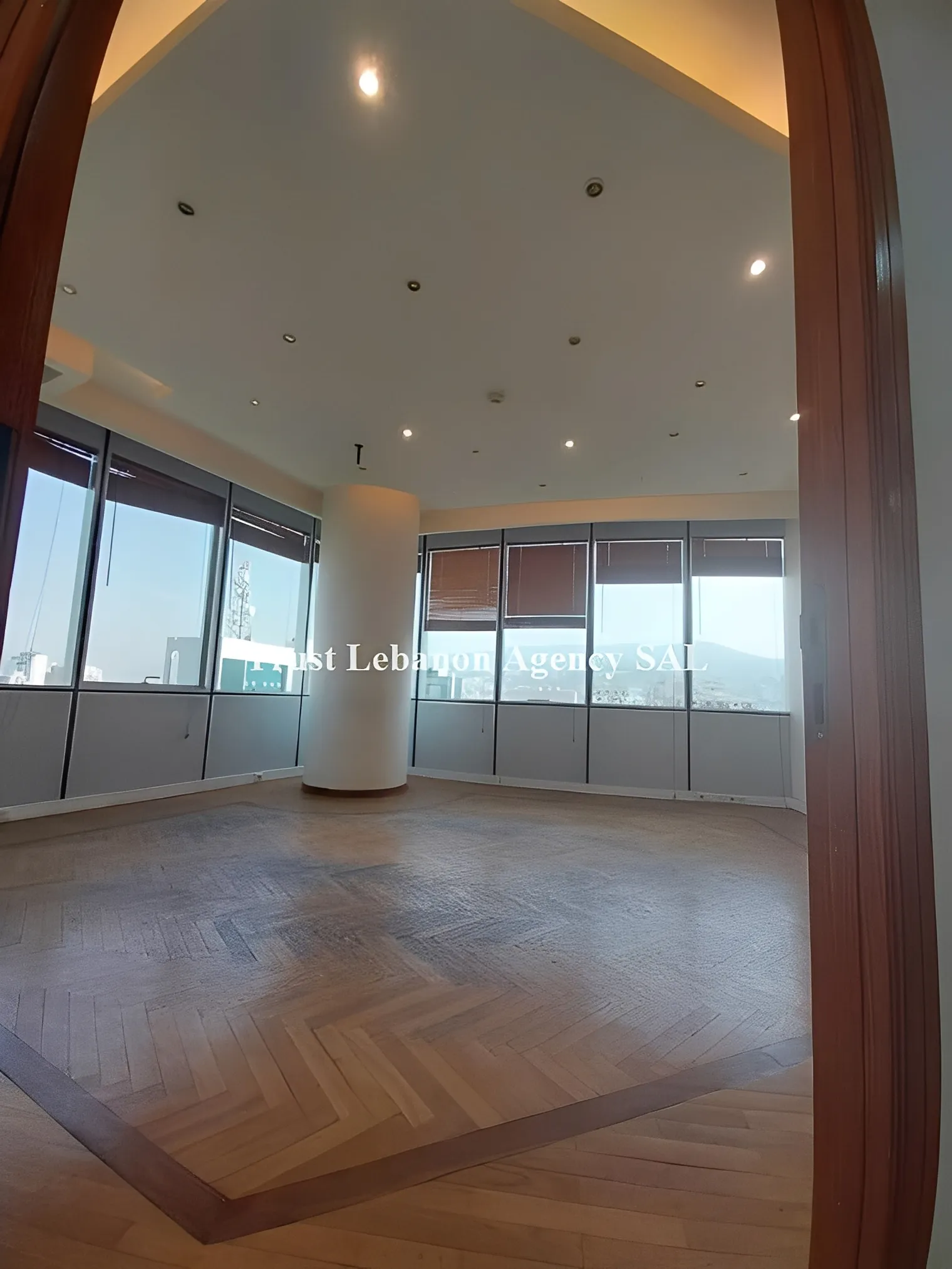Office for rent in Metn, Jisr El Bacha