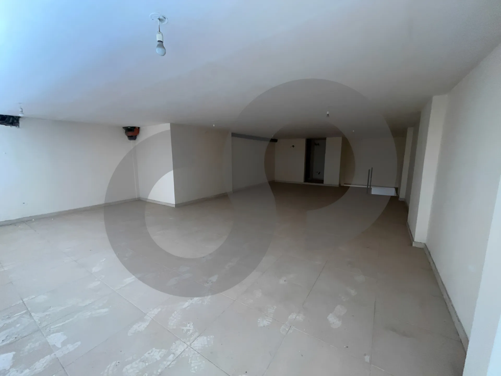 Office for Sale in Ain El Remmaneh