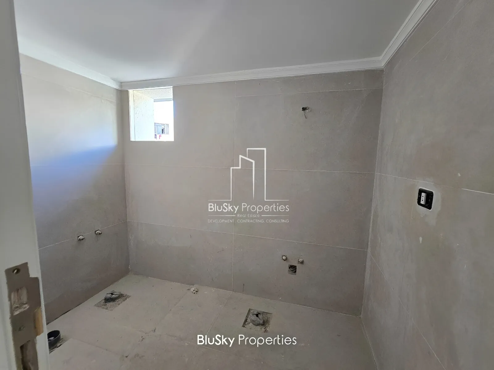 Apartment for Sale in Mar Roukoz