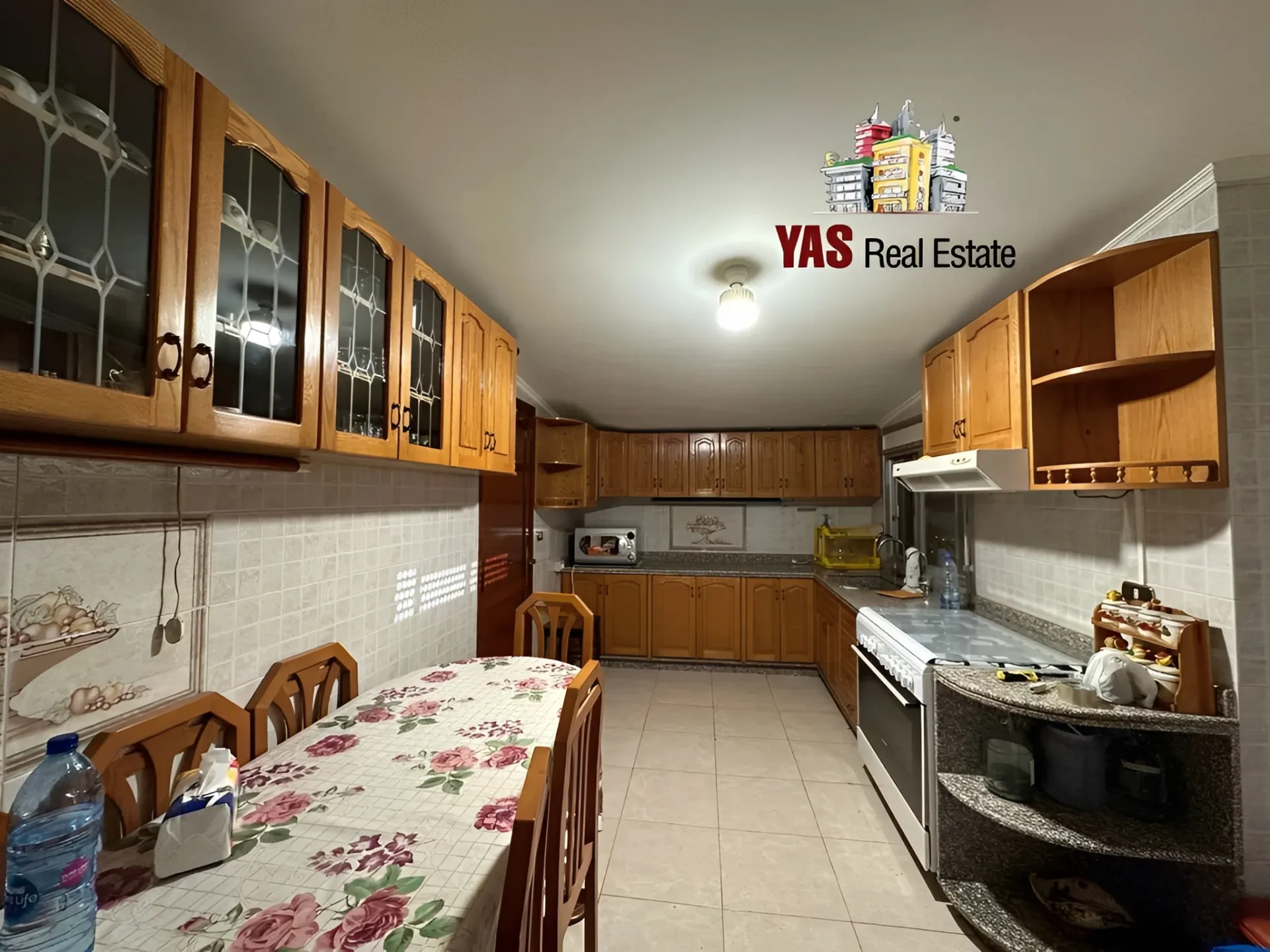 Apartment for Sale in Ballouneh