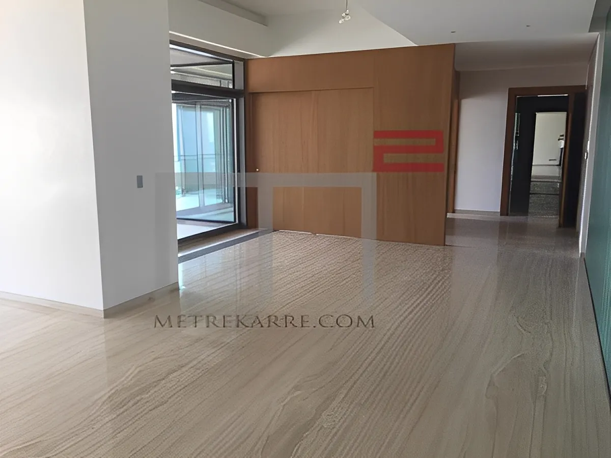 Apartment for Sale in Ashrafieh Beirut Lebanon - 4 bed, 5 bath