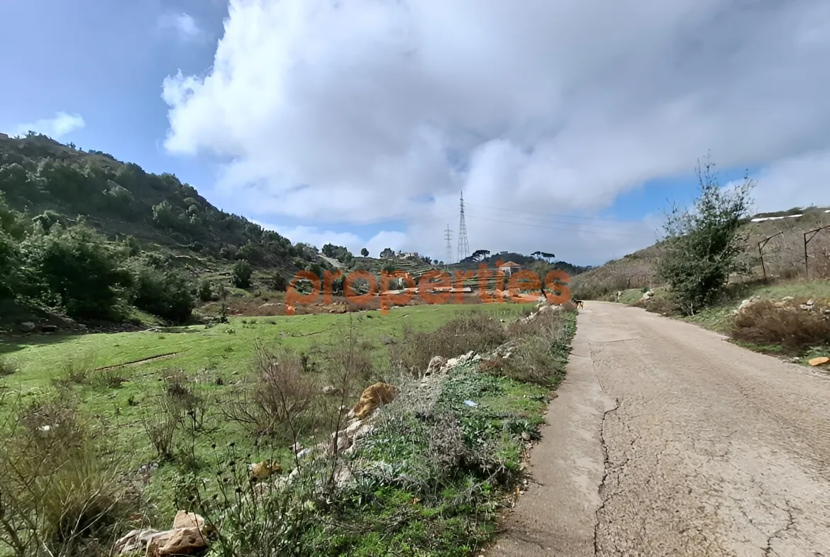 Residential Land for Sale in Chahtoul