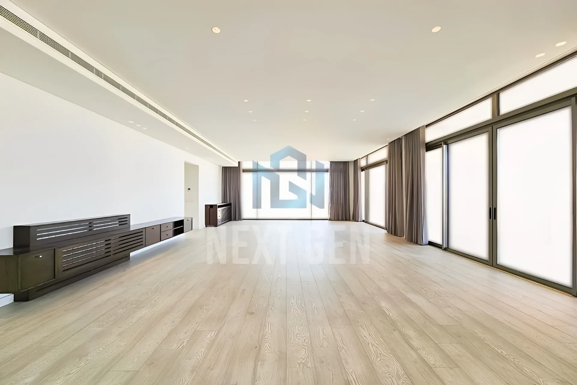 Duplex for sale in Achrafieh, Beirut, Lebanon - 3 bed, 5 bath