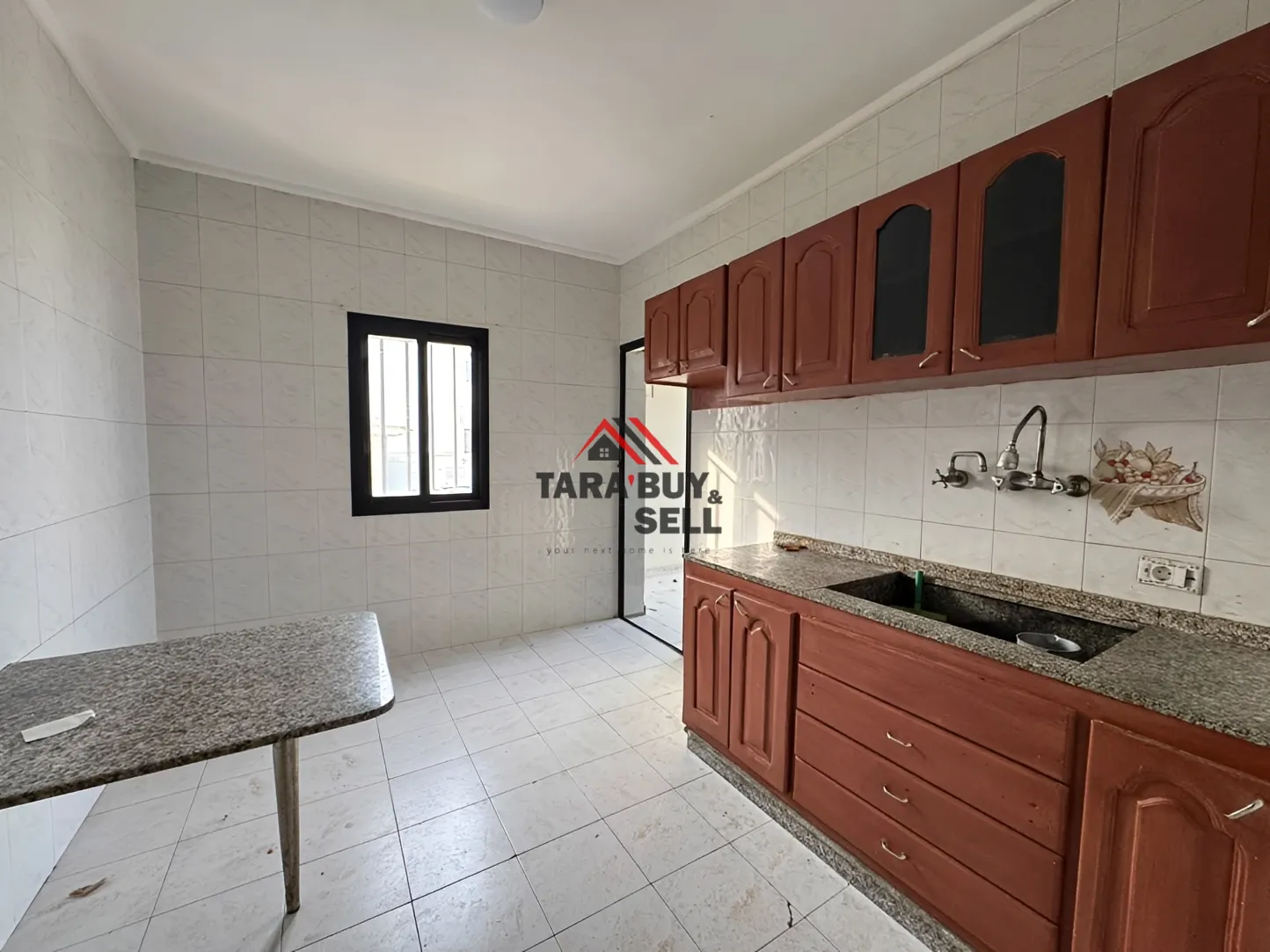 Apartment for rent in Rue 4