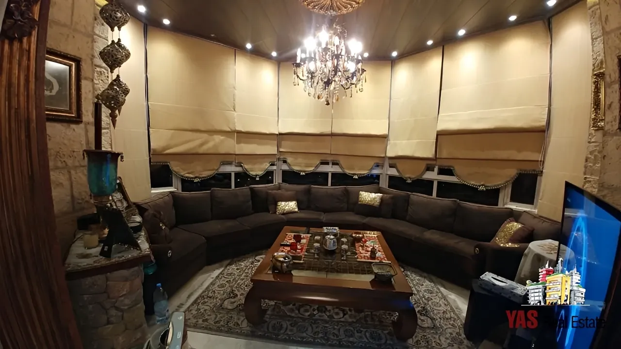 Apartment for Sale in Ajaltoun