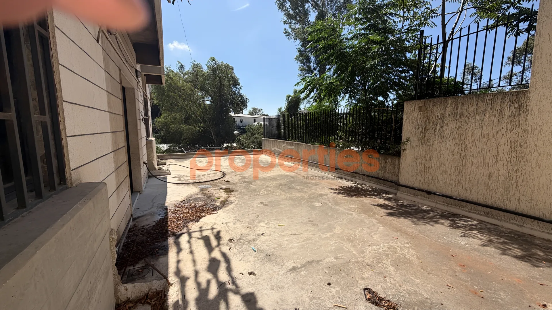 Industrial Unit for Rent in Fanar