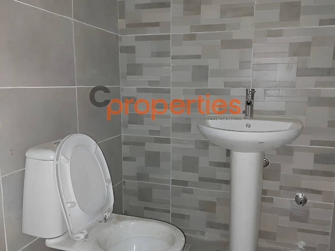Office for Rent in Jdeideh
