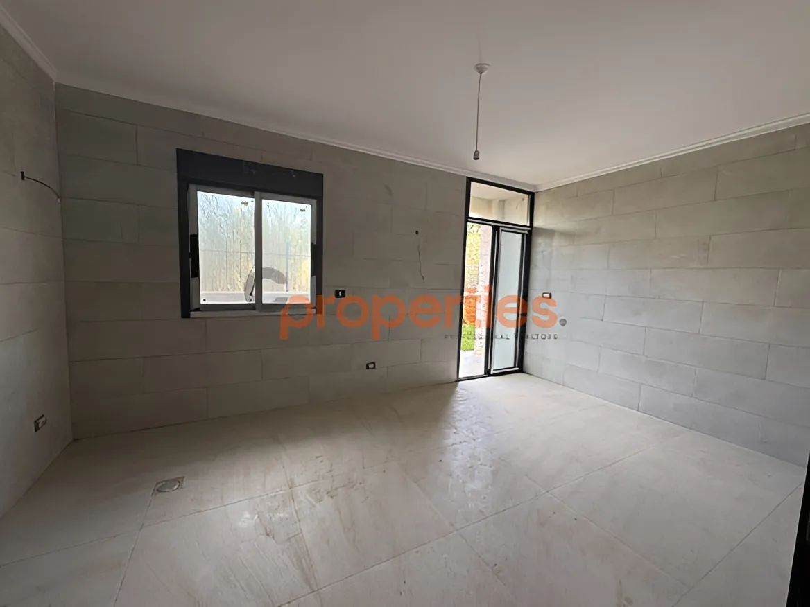 Apartment for Sale in Cornet Chahwan