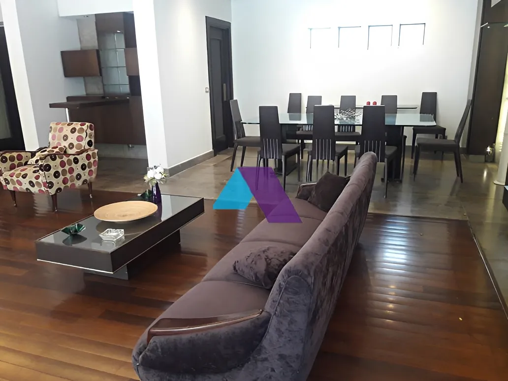 Apartment for Sale in Clemenceau - 3 bed, 3 bath