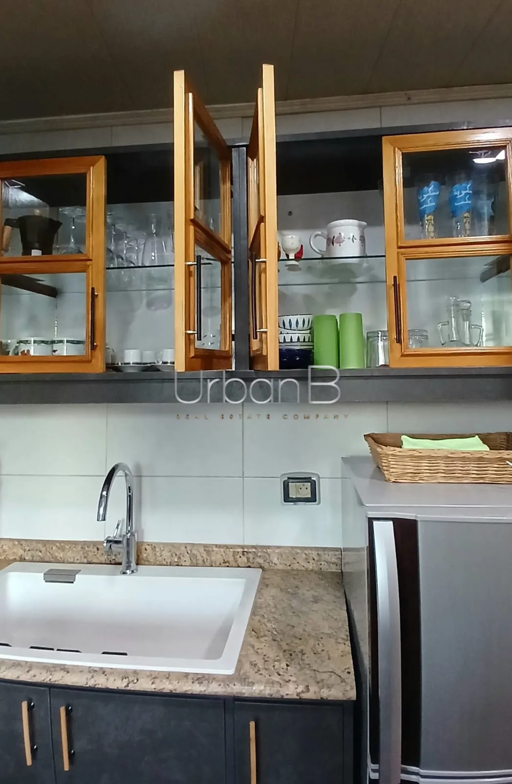 Apartment for rent in Furn el hayek, beirut, lebanon
