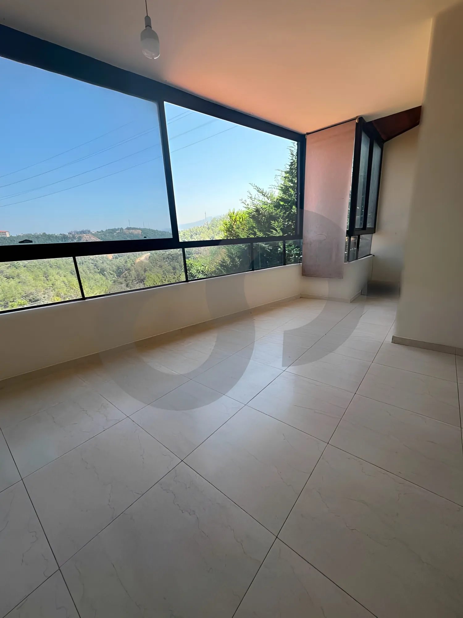 Apartment for Sale in Dawhet el Hoss - 2 bed, 2 bath