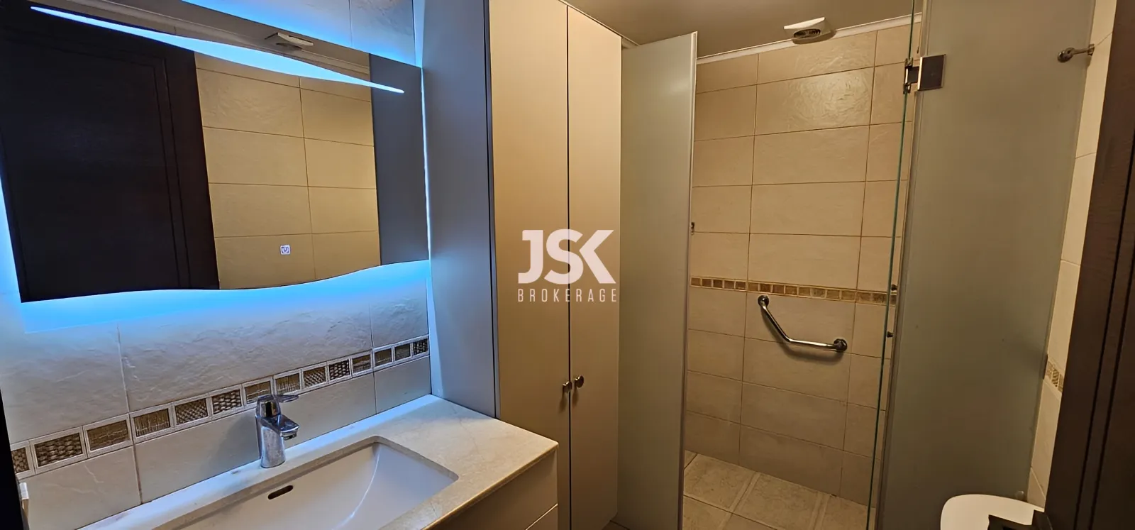 Apartment for Rent in Adma w Dafnah