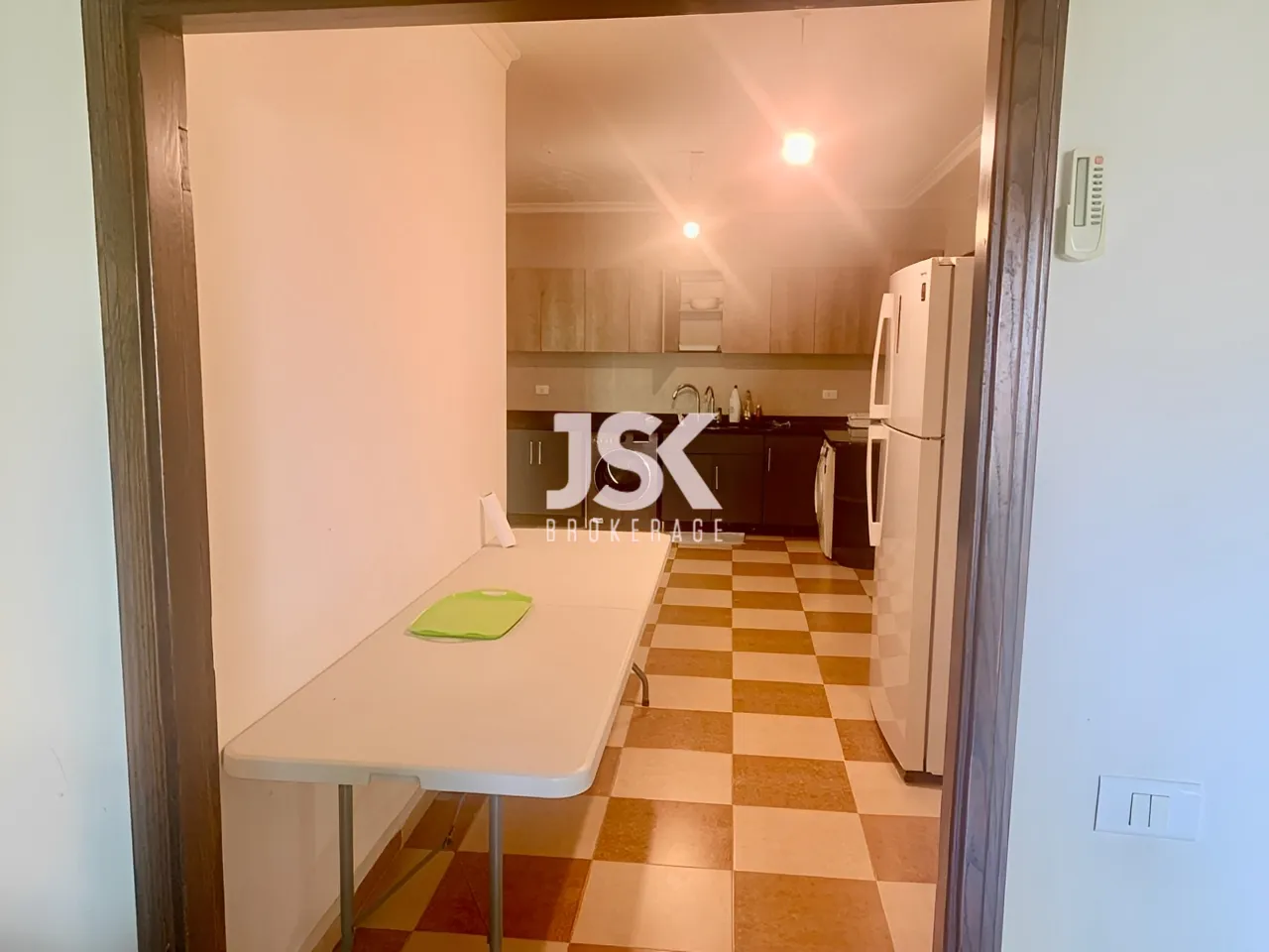 Apartment for Sale in Aamchit