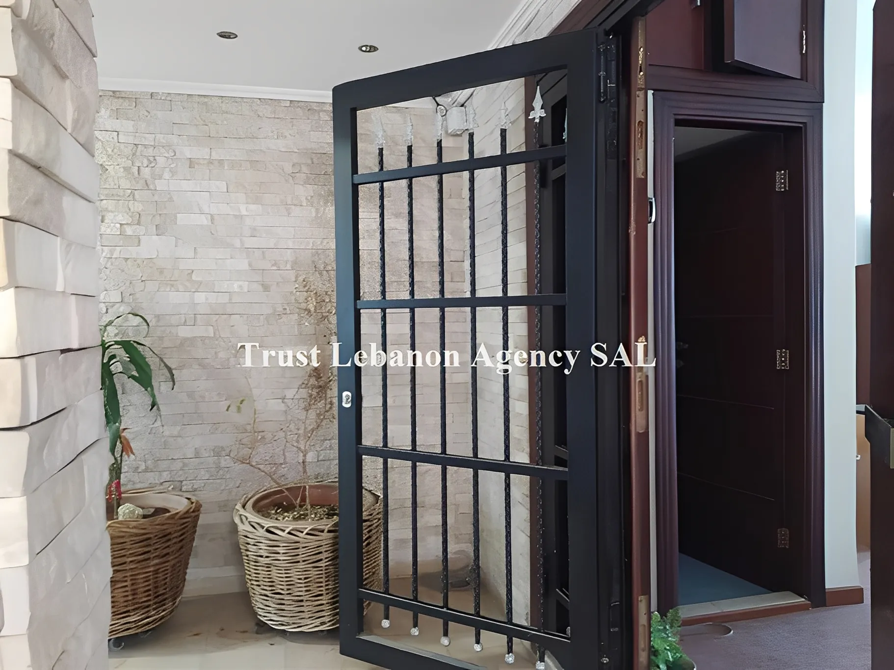 Office For Sale in Metn, Zalka