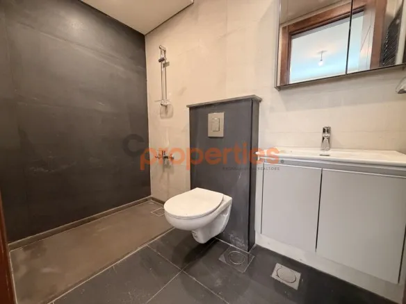Apartment for Sale in Naqqache