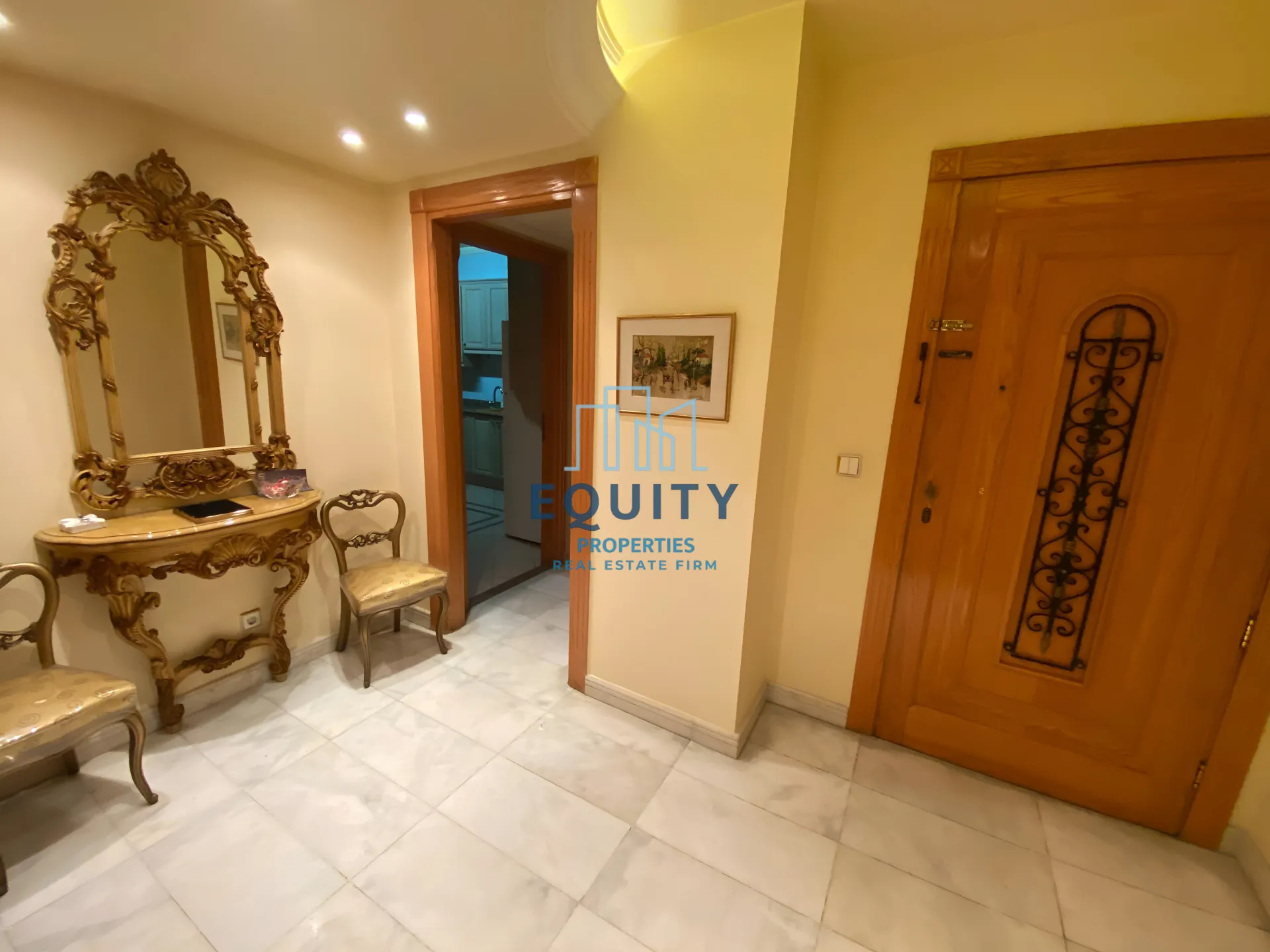 Apartment for Sale in Hamra