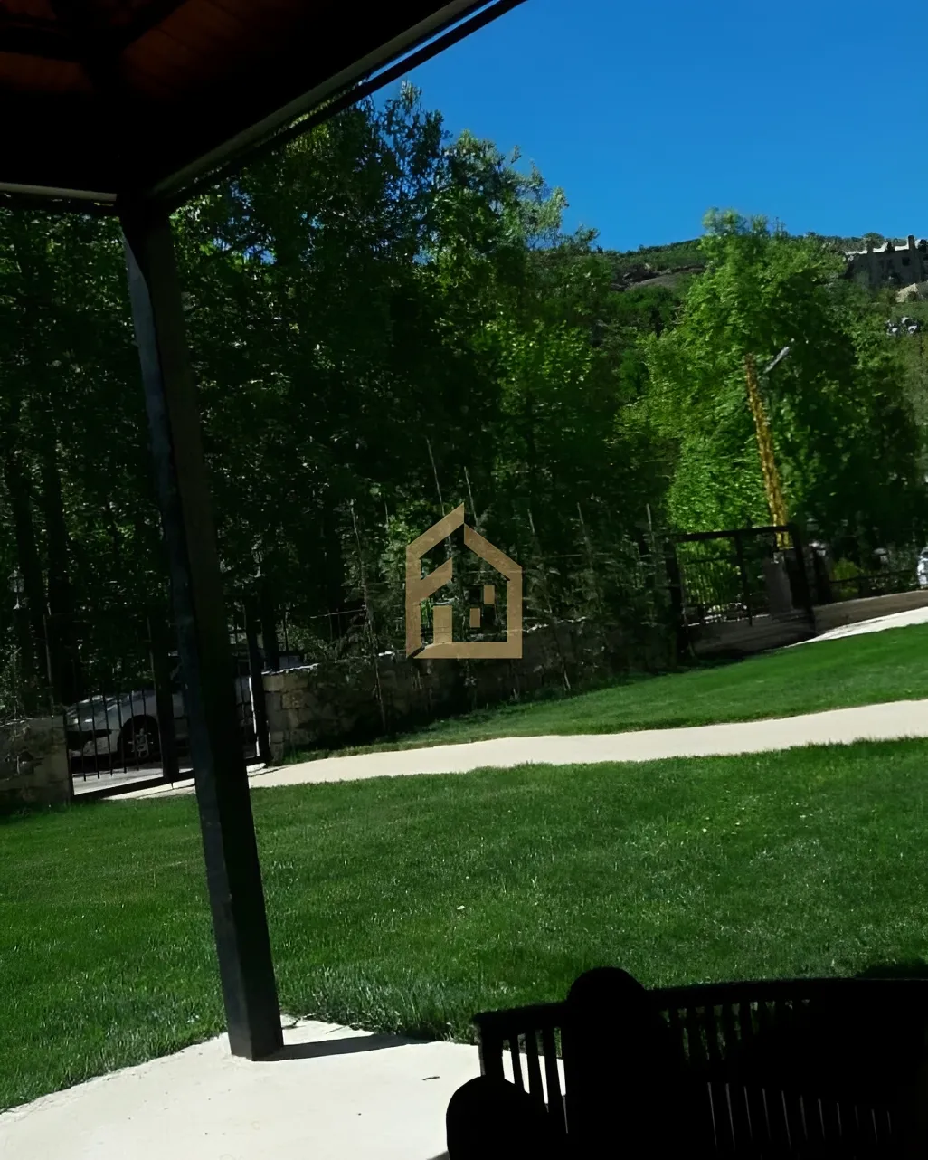 Villa for rent in Faraya, Lebanon - 3 bed, 3 bath