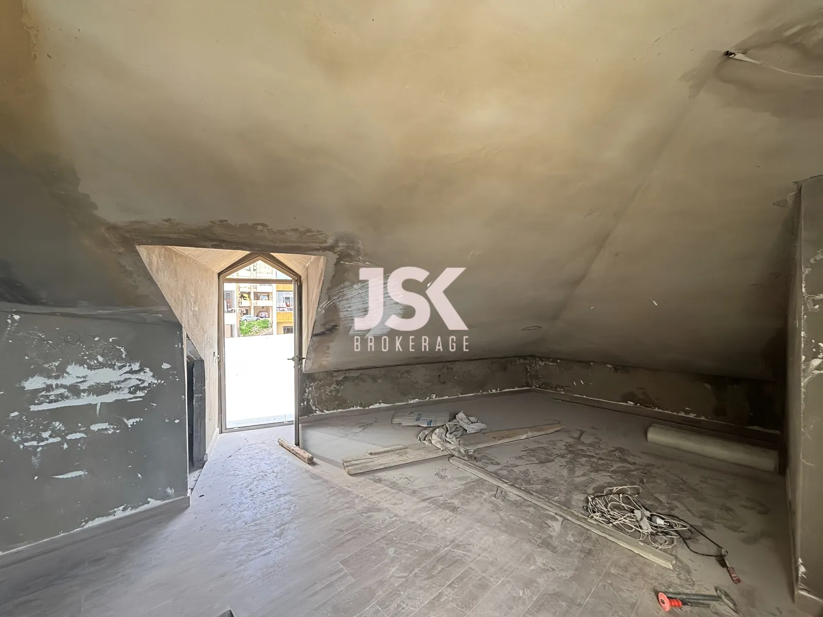 Duplex for Sale in Zikrit