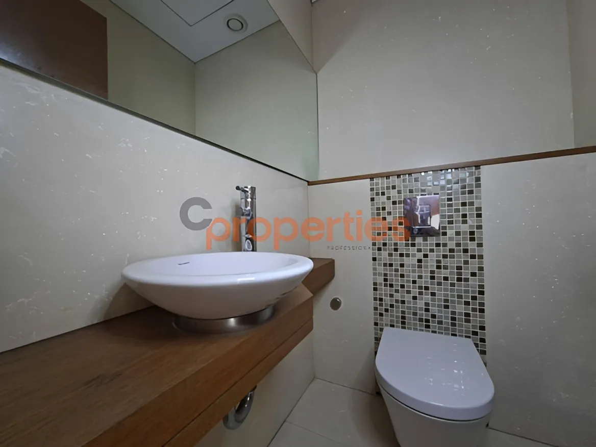 Apartment for sale in Achrafieh - 3 bed, 4 bath