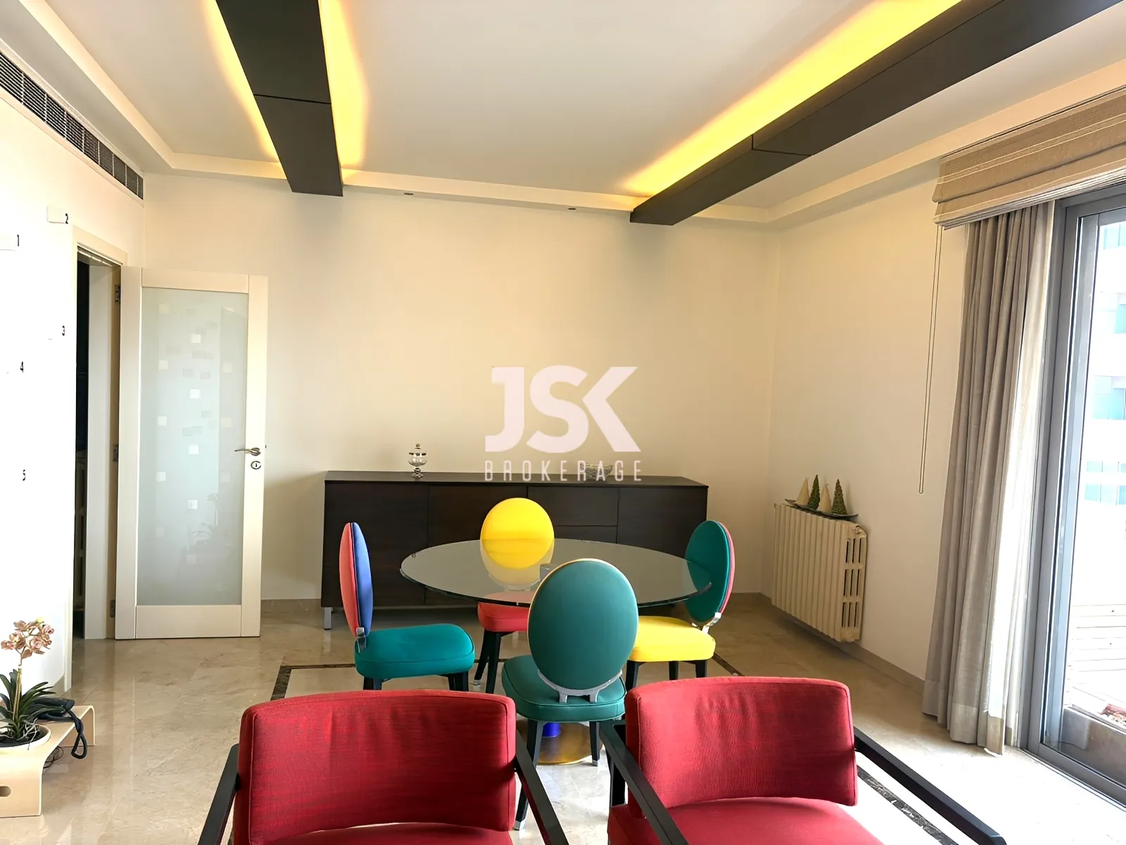 Apartment for Rent in Achrafieh - 2 bed, 3 bath