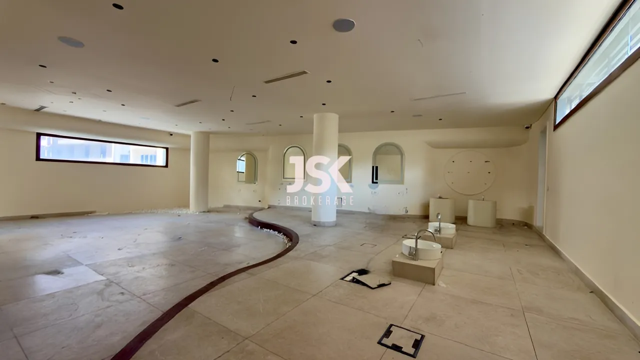 Shop for Rent in Achrafieh