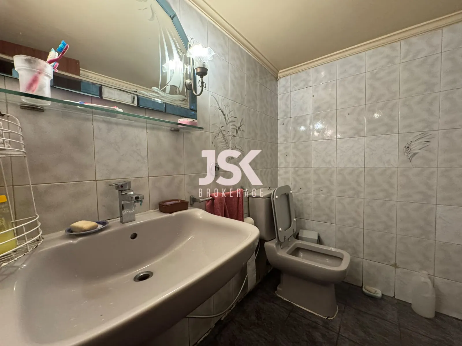 Apartment for Sale in Mansourieh