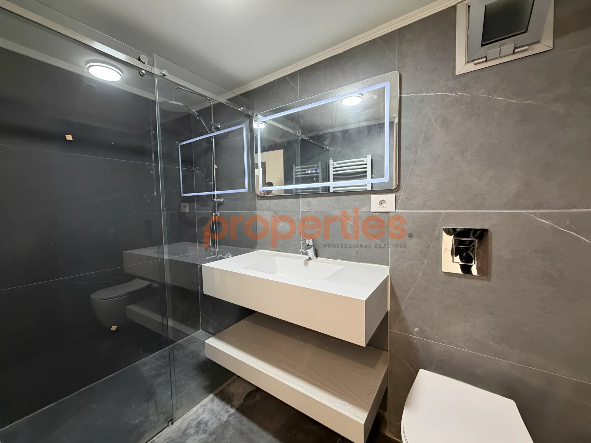 Apartment for Sale in Mtaileb