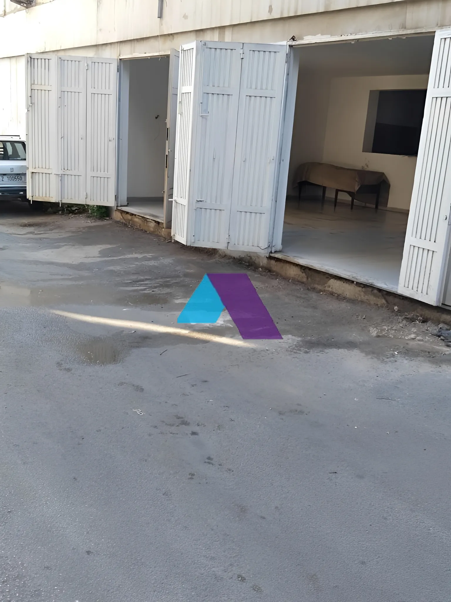Shop for Sale in Dekwaneh