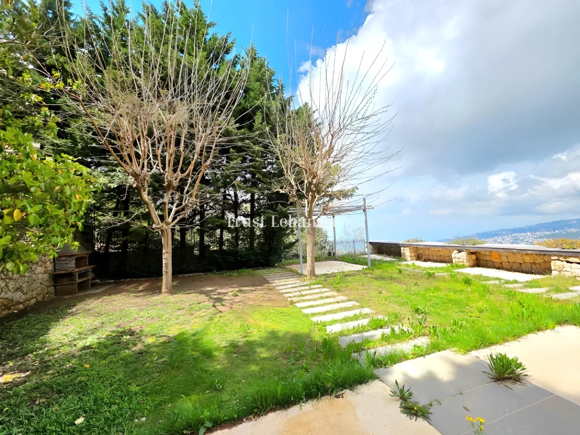 Apartment for sale in Bharsaf, Lebanon - 4 bed, 5 bath