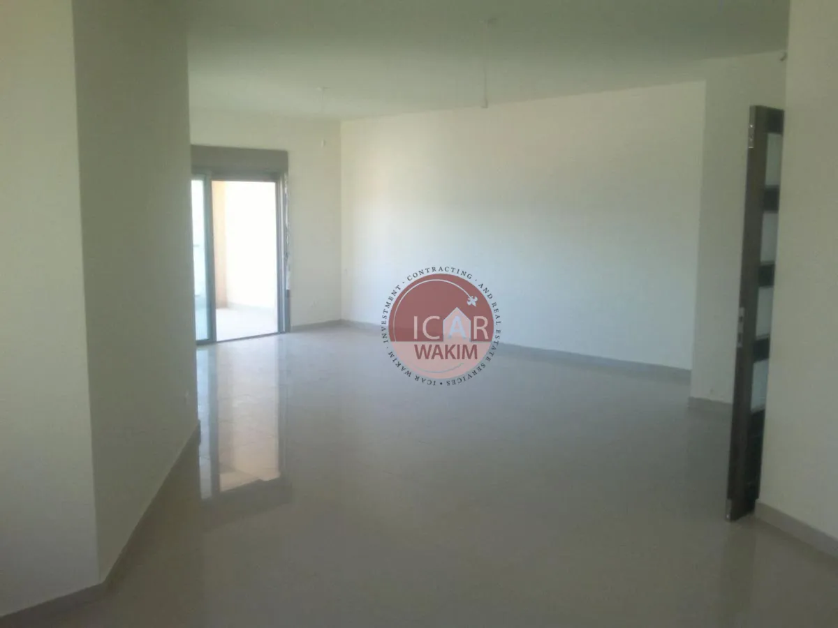Apartment for Sale in Ballouneh