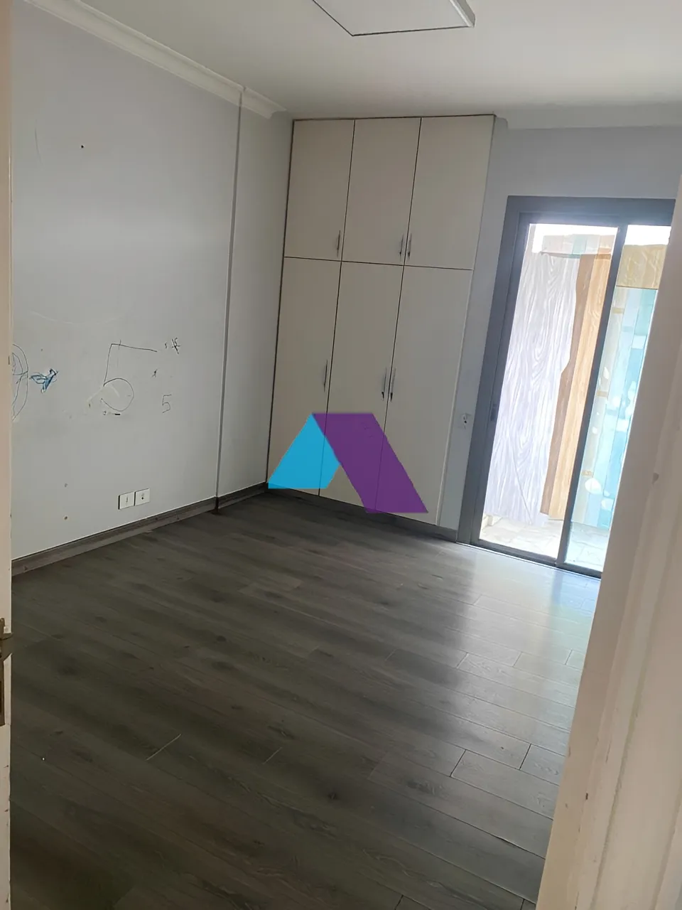 Apartment for Sale in Ras Al Naba'a
