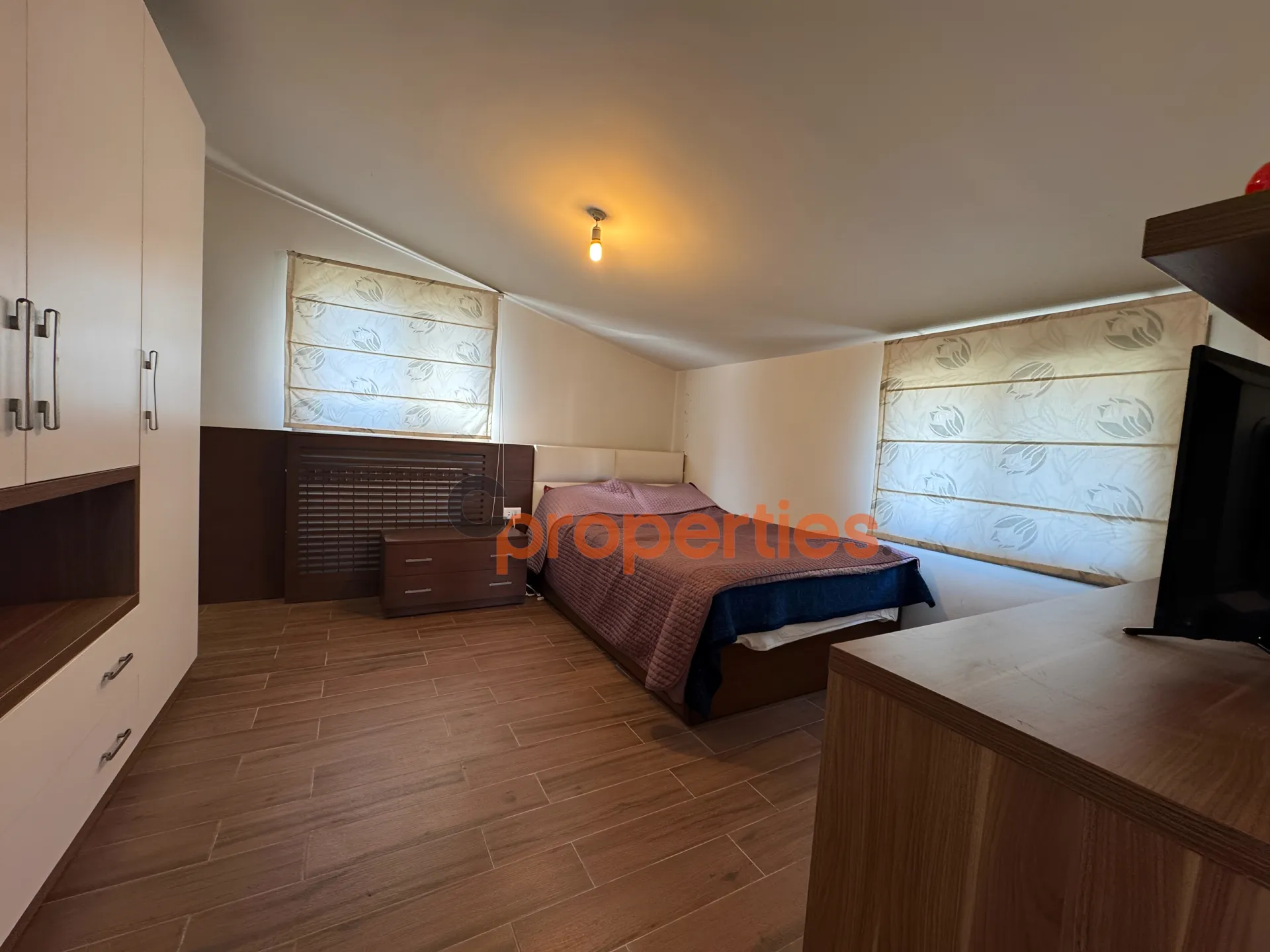 Villa for Sale in Aachqout