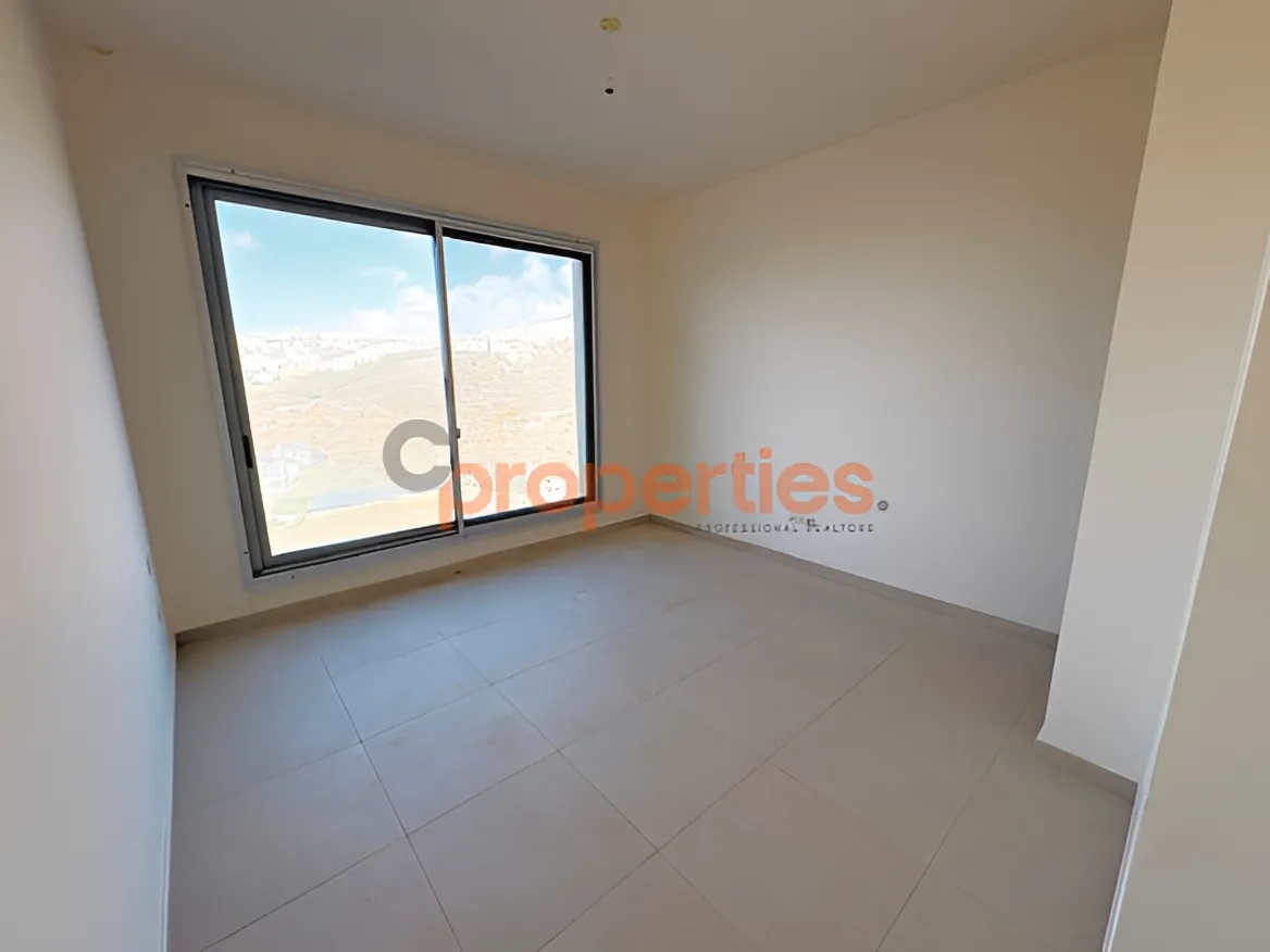 Apartment for Rent in Louaizeh