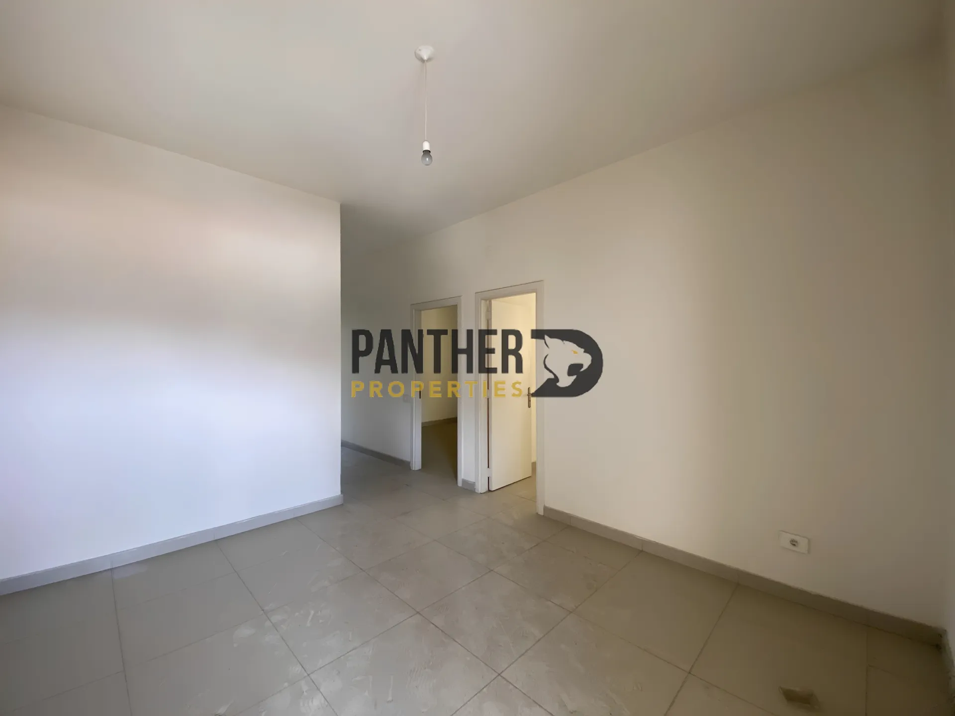 Office for rent in Sin el fil, lebanon